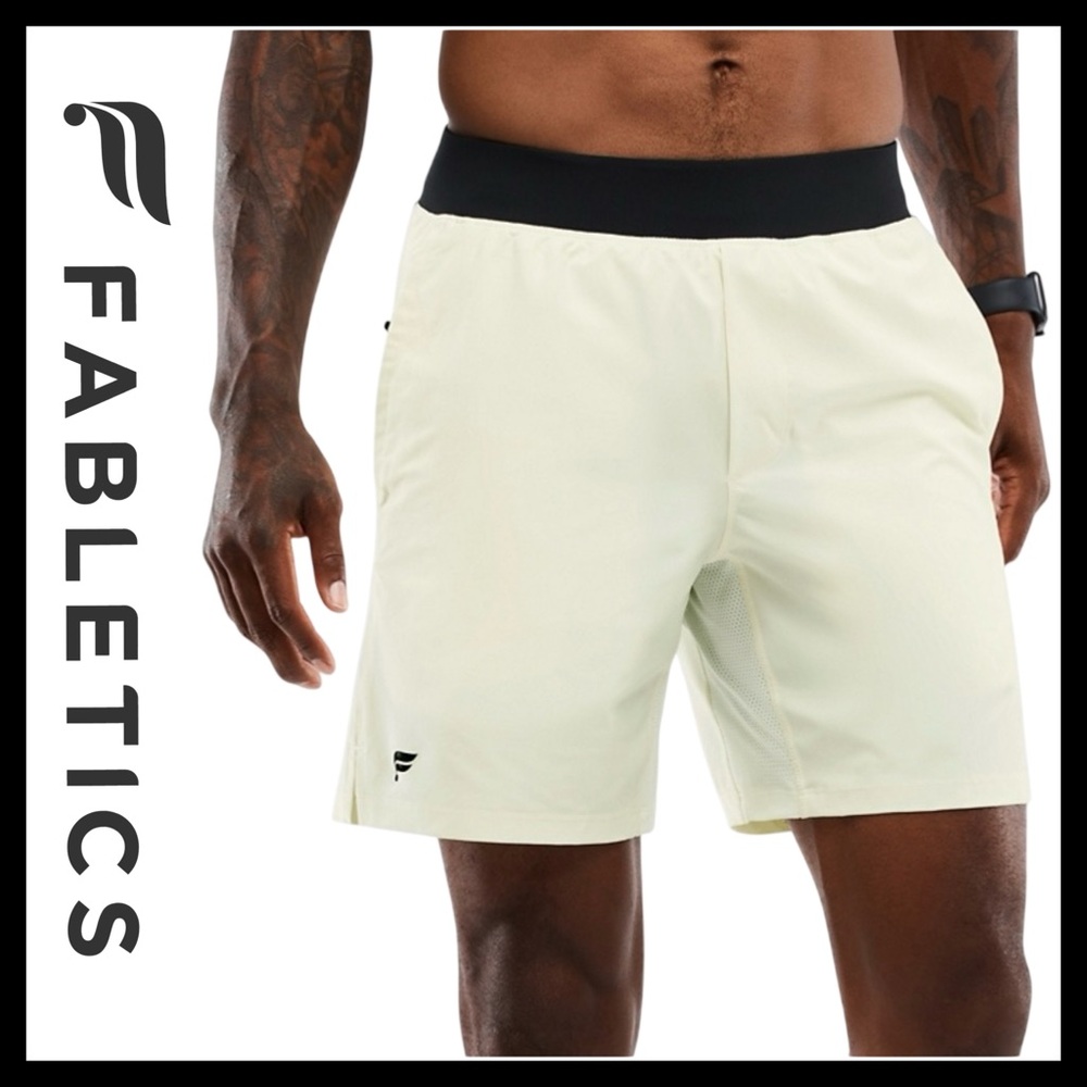 Fabletics Men’s 'The Franchise Short' (Bone) Size (M) Like NEW